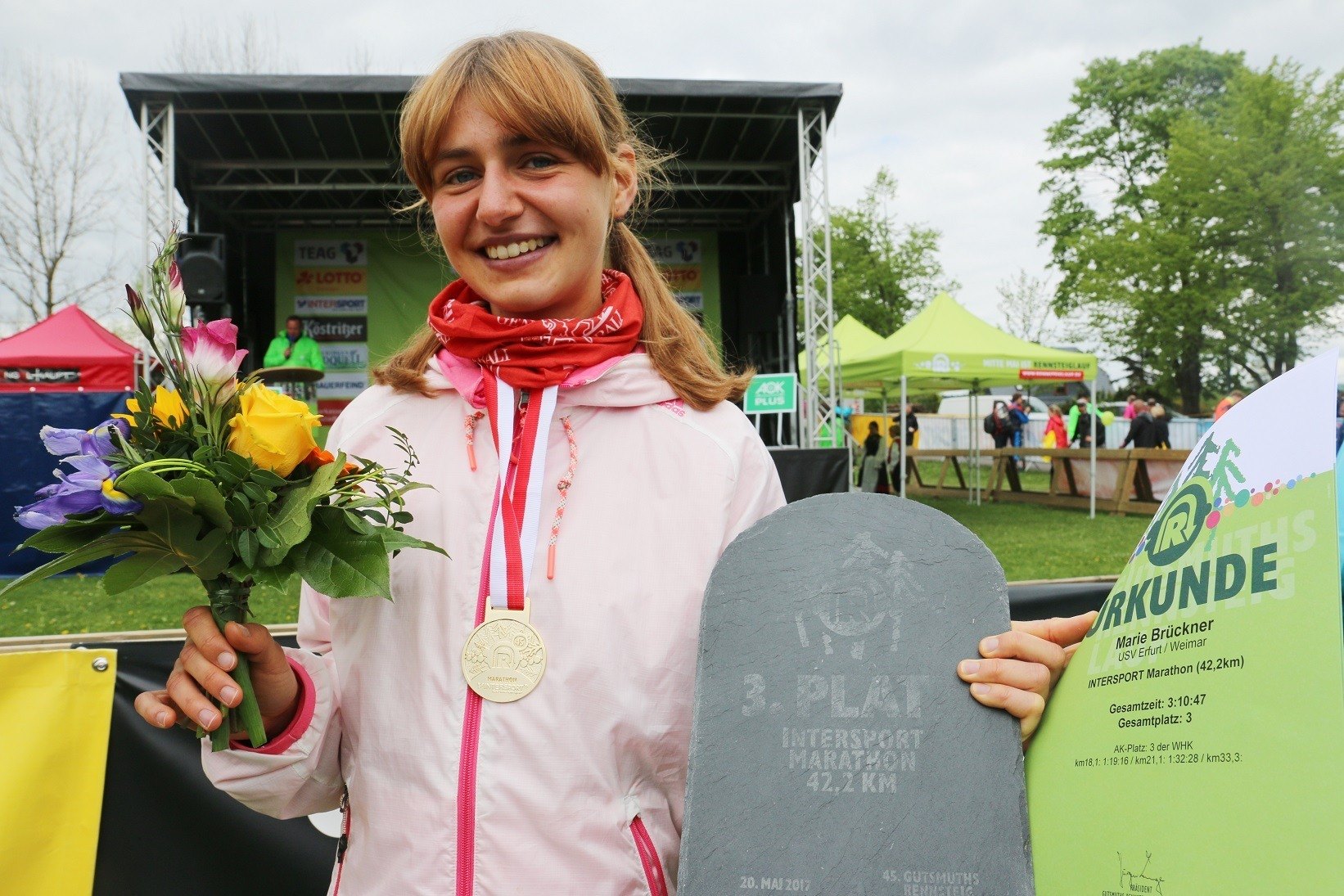 siegerehrung marie brueckner rennsteiglauf - siegerehrung-marie-brueckner-rennsteiglauf-2017.jpg